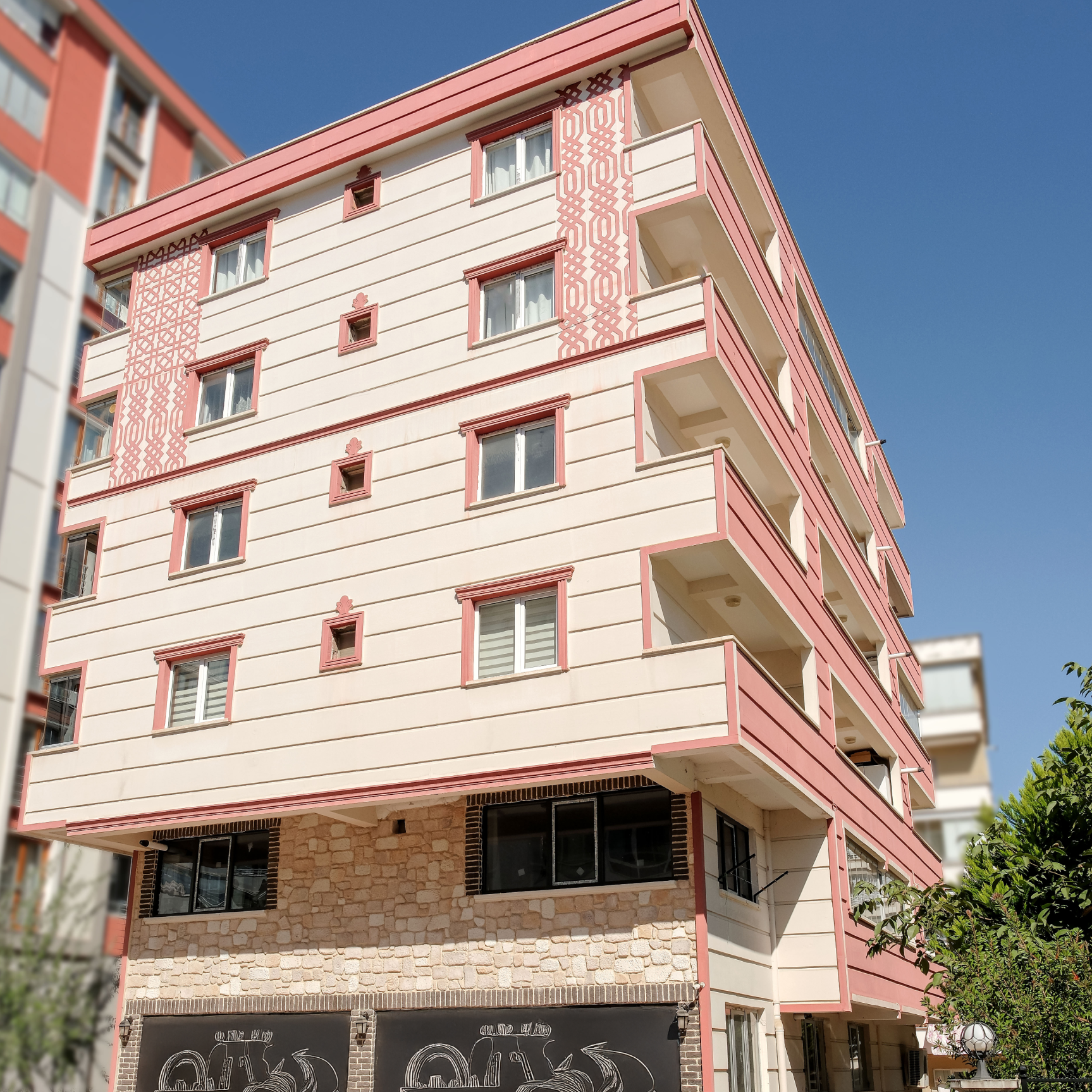 Mevlana Apartmanı